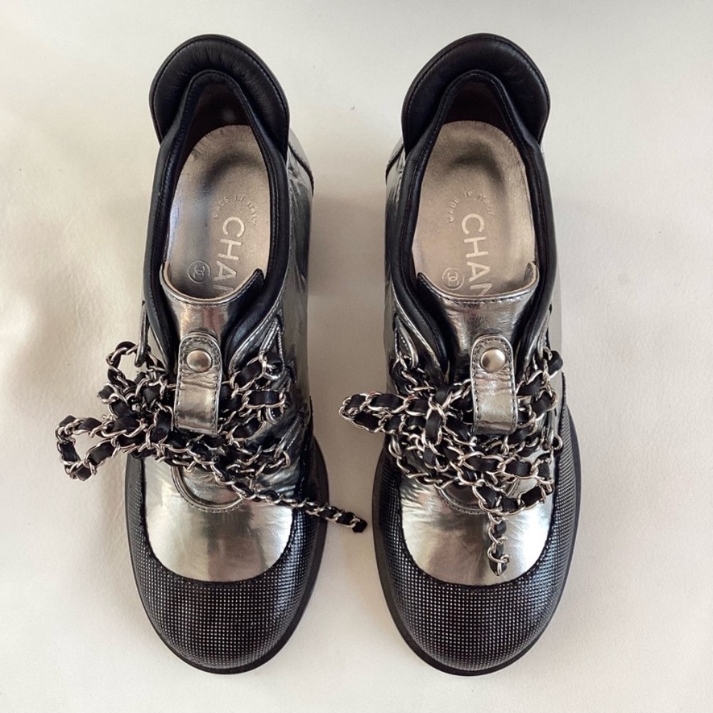 Chanel Black and Silver Leather Chain Link Lace Up Shoes NWOT SZ 6.5/36.5 - Picture 3 of 13